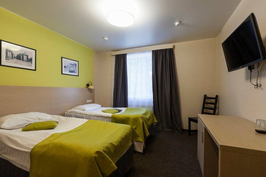 Фотографии номера Стандартный двухместный номер в Гостинице Приорат Гатчина